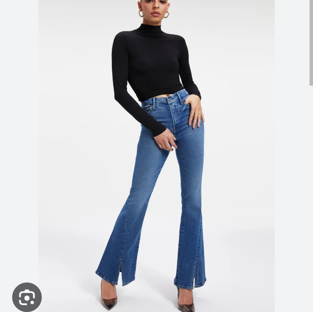 NWT - Good American Flare Jeans